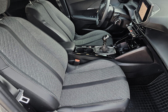 Peugeot 2008 1.2 PureTech Allure S&S