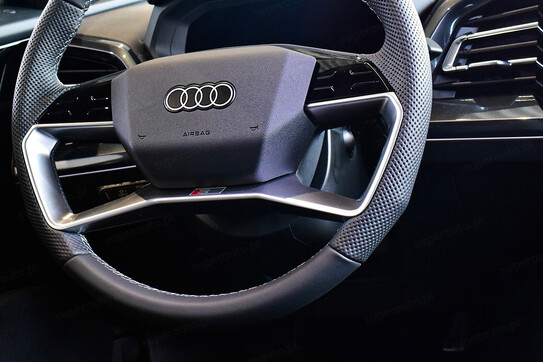 Audi Q4 e-tron 55 quattro Advanced Sportback