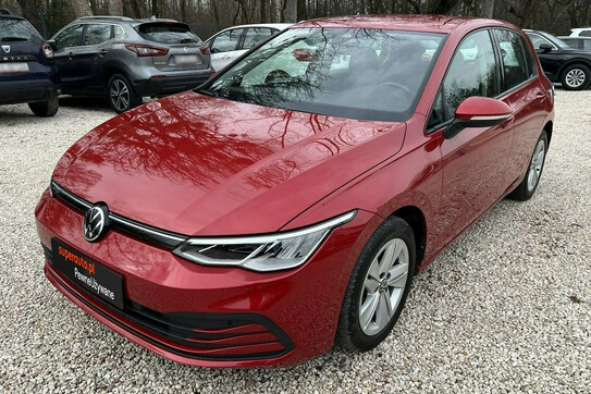 Volkswagen Golf VIII 1.0 TSI Life