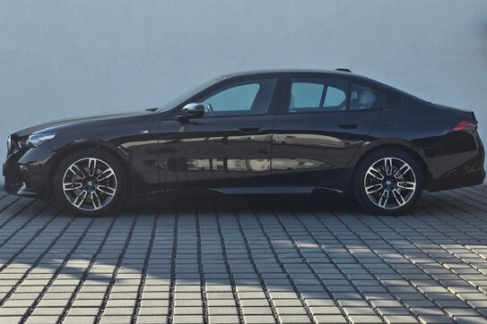 BMW Seria 5 520d mHEV aut