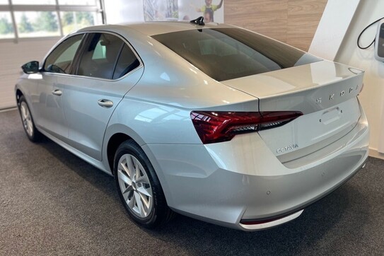 Skoda Octavia Selection 1.5 TSI mHEV DSG
