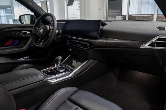 BMW Seria 2 M2