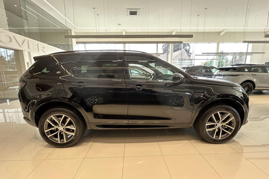 Land Rover Discovery Sport D165  Dynamic SE
