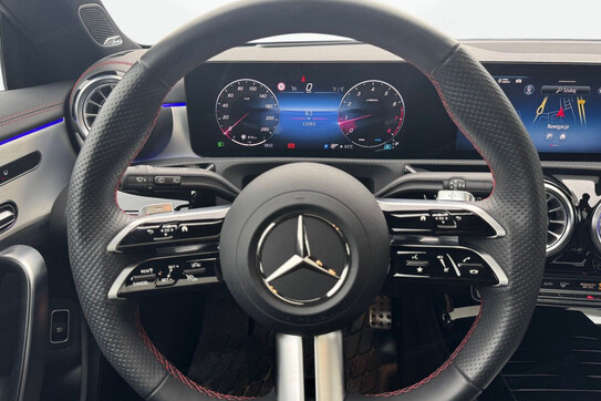 Mercedes CLA 250 mHEV 4-Matic AMG Line 8G-DCT