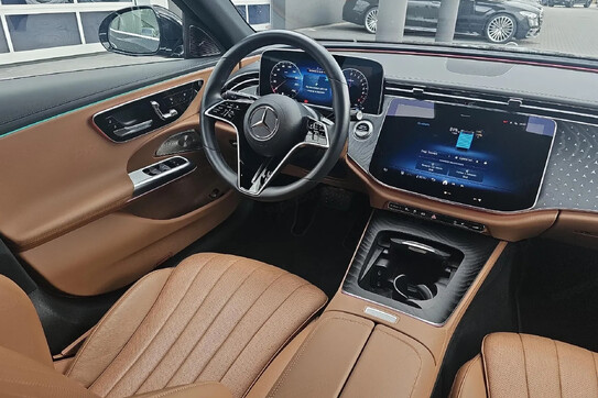Mercedes E Klasa 300e  4-Matic AMG 9G-Tronic