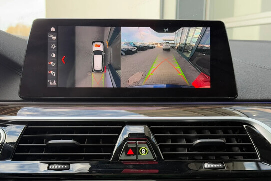 BMW Seria 5 Touring 520d xDrive Luxury Line