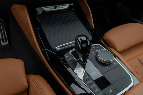 BMW X4 M40d
