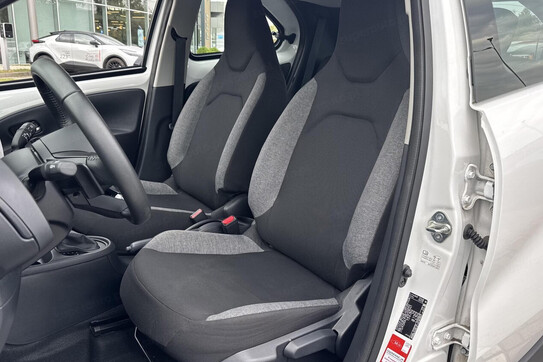 Toyota Aygo X 1.0 VVT-i Comfort CVT