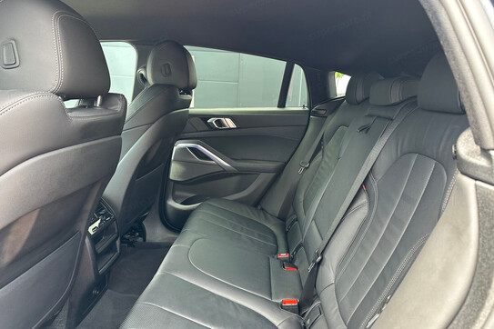 BMW X6 xDrive30d