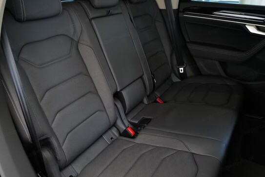Volkswagen Touareg Elegance 3.0 V6 TDI 4Motion