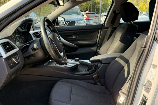 BMW Seria 4 420i xDrive