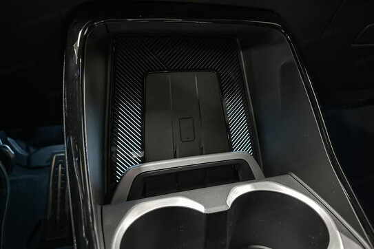 BMW iX2 eDrive20