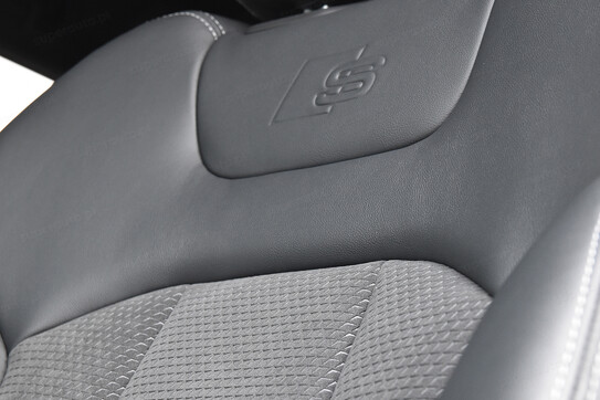 Audi Q8 60 TFSI e quattro