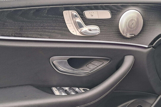 Mercedes E Klasa 220 d 4MATIC Avantgarde