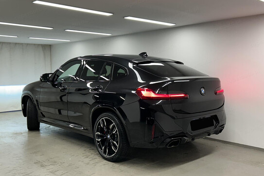 BMW X4 M40i