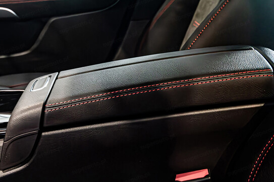 Mercedes CLA 200 AMG Line Shooting Brake