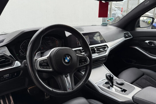 BMW Seria 3 320d xDrive M Sport