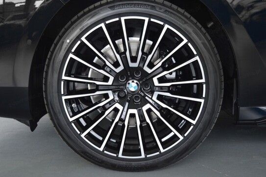 BMW Seria 7 740d xDrive M Sport
