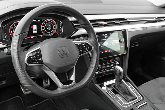 Volkswagen Arteon 2.0 TSI 4Motion Elegance DSG