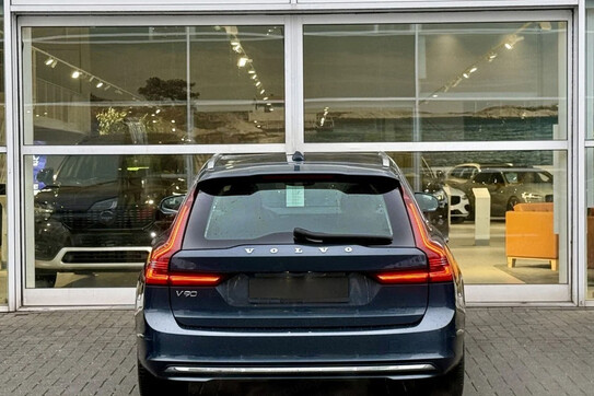 Volvo V90 T6 AWD Plug-In Hybrid Core