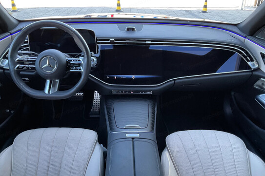 Mercedes E Klasa 300 e AMG Line