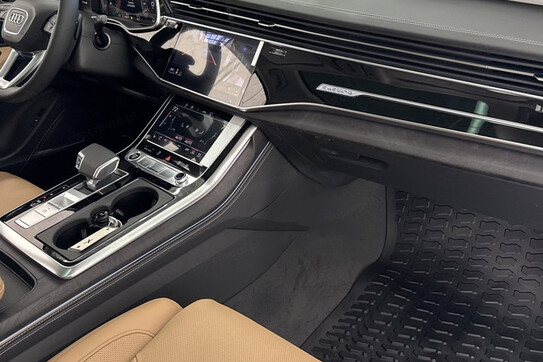 Audi Q7 55 TFSI e quattro S Line