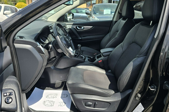 Nissan Qashqai 1.3 DIG-T Tekna