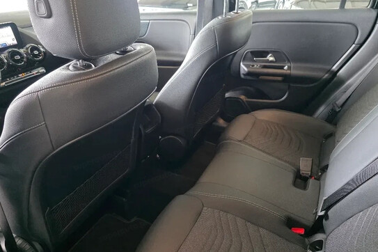 Mercedes GLA 200