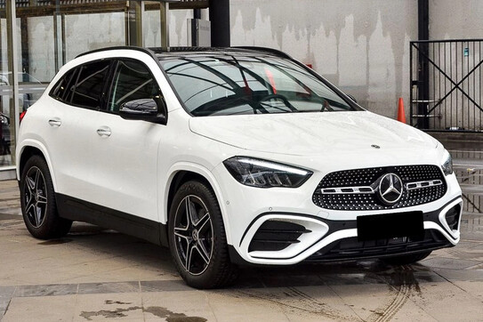 Mercedes GLA 250 e AMG Line