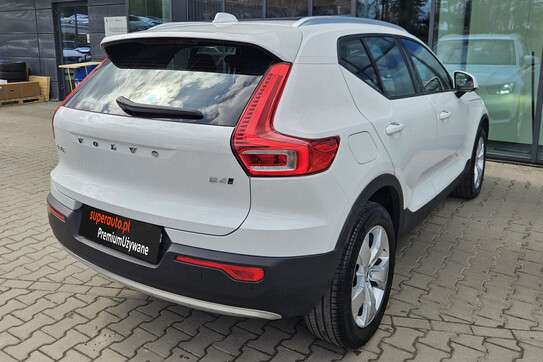 Volvo XC40 B4 B AWD Momentum Pro